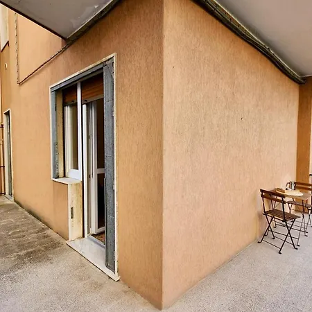 شقة 150 Mt From The Sea, Spacious Onebedroom لوانو